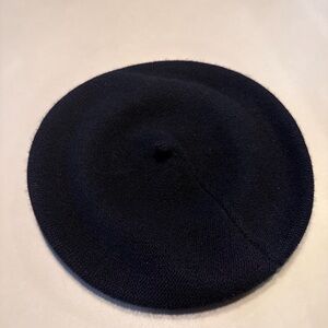 Quince 100% Cashmere Beret – Black – New Without Tags